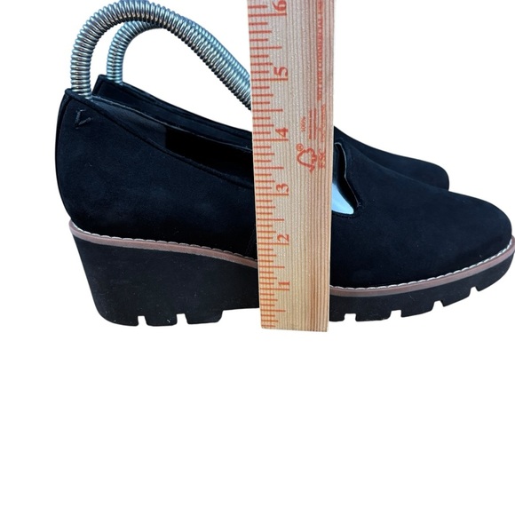 EUC Vionic Women’s Willa Wedge Black Slip-On Loafers Sz 7.5 - Picture 6 of 12